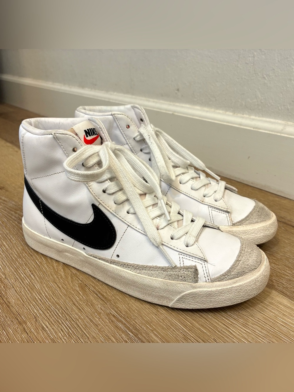 Nike Blazer Mid '77 Black White Women's Shoes US 9 | UK 6.5 | EU 40.5 | 26 cm